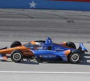 No Driver Has Mastered Tricky Texas Quite Like Dixon