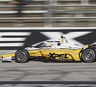 McLaughlin Heats Up Morning Practice at Texas