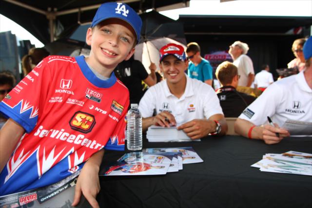 View IndyCar Practice - New Hampshire Motorspeedway 8-13 Photos