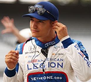 Palou Calmly Closes In on Another Title amid Contract Storm