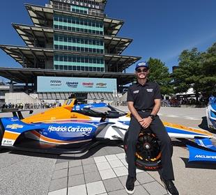 Anticipation Grows for Larson as ‘Hendrick 1100’ Gets Real