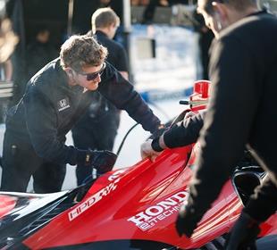 Drivers Going Back to School To Learn New Hybrid System