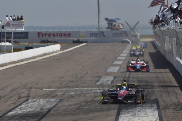 View Firestone Grand Prix of St. Petersburg - Sunday, March 11, 2018 Photos