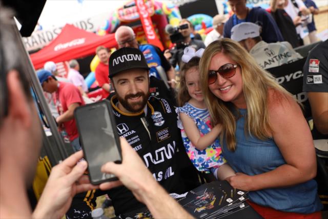 View Honda Indy Grand Prix of Alabama - Friday, April 5, 2019 Photos