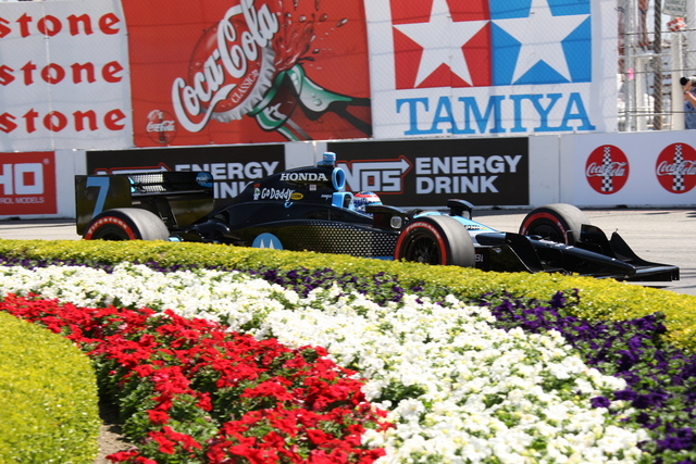 View 2009 Toyota Grand Prix of Long Beach - Practice and Qualifying Day Photos