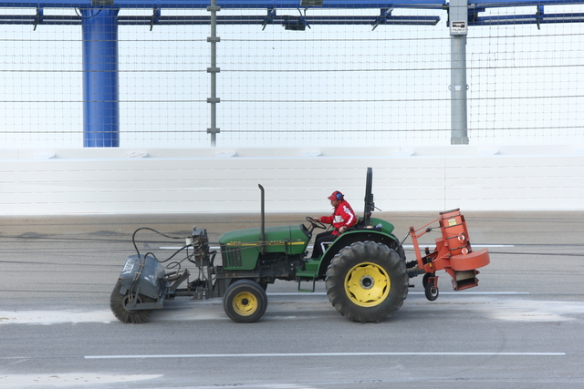 View Meijer Indy 300 - Practice and Qualifying Day Photos