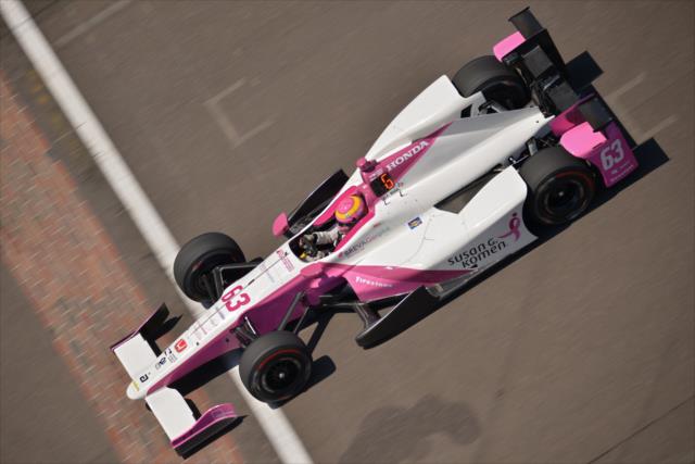 View Indianapolis 500 Practice - Wednesday, May 18, 2016 Photos
