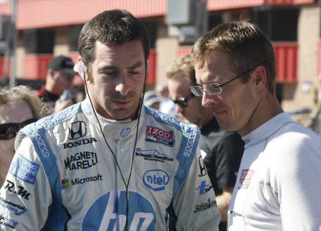 View Friday, October 18th - MAVTV 500 / INDYCAR World Championship Photos
