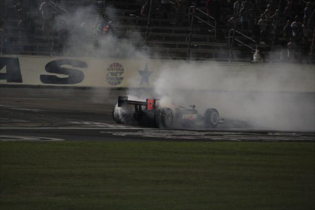 View Friday at The Firestone Twin 275