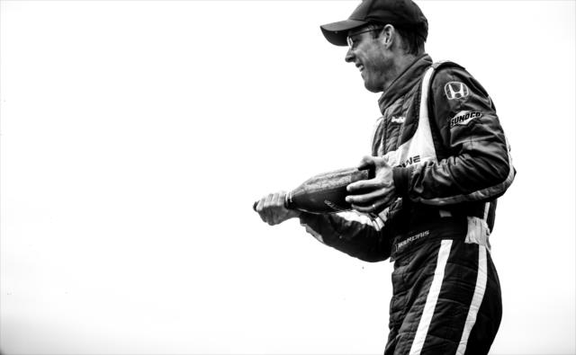 View Firestone Grand Prix of St. Petersburg - Sunday, March 12, 2017 Photos