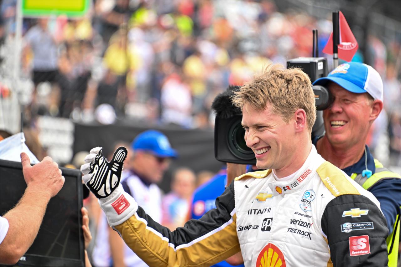 View Miller Light Carb Day - Friday, May 27, 2022 Photos