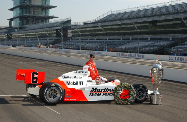 View 2006 Indianapolis 500 - Post-Race Winner Photo Shoot Photos