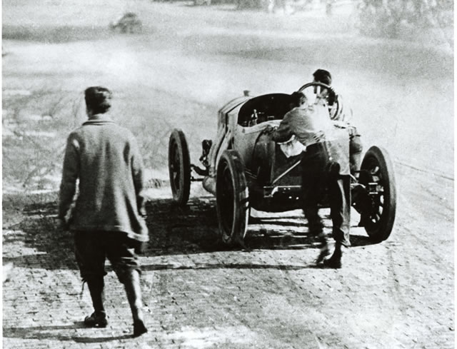 View 1912 Indianapolis 500 Photos