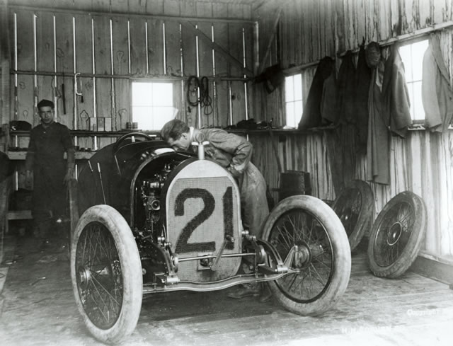 View 1913 Indianapolis 500 Photos