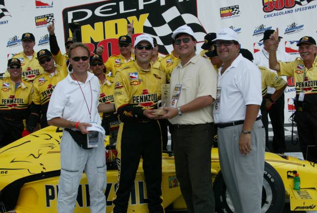 View 2002 Delphi Indy 300 - Race Photos