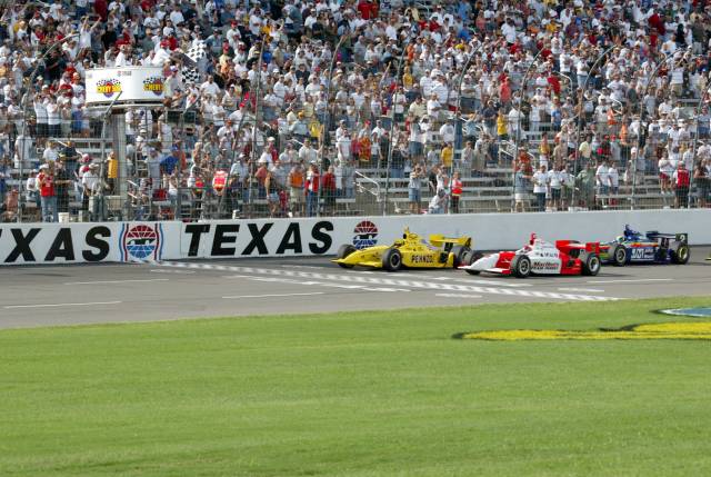 View 2002 Chevy 500 - Race Photos