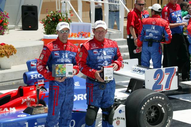 View Kansas Indy 300 - Race Photos