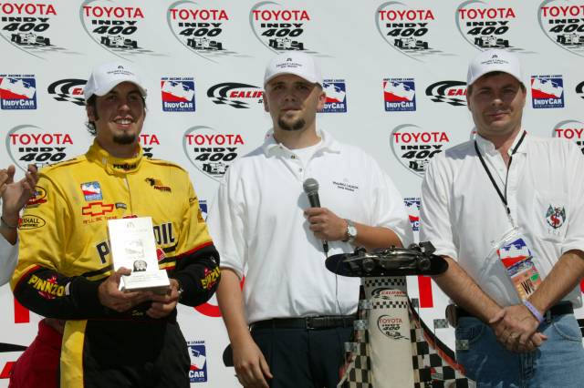 View 2003 Toyota Indy 400 - Race Photos