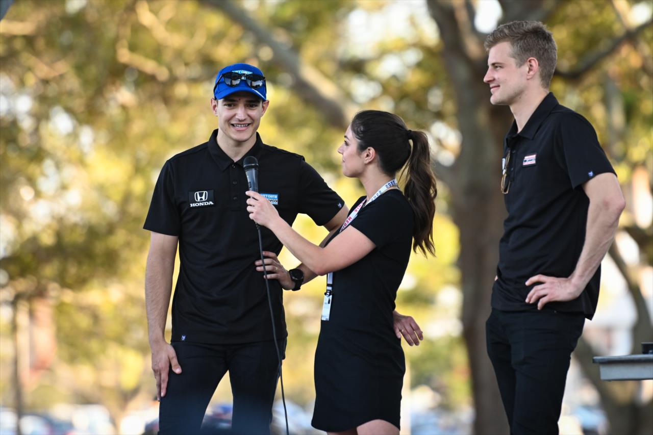 View Firestone Grand Prix of St. Petersburg - Saturday, February 26, 2022  Photos